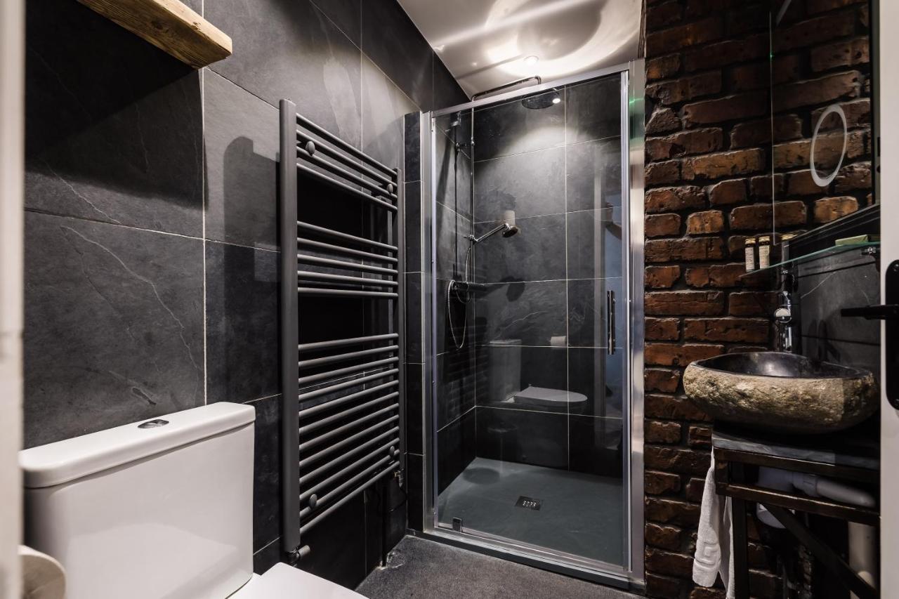 Cardiff Arms Bistro & Hotel Treorky エクステリア 写真