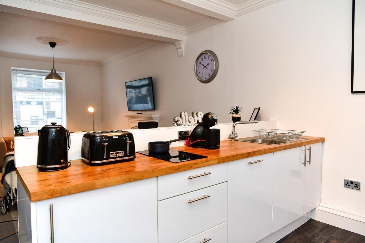 Cardiff Arms Bistro & Hotel Treorky エクステリア 写真