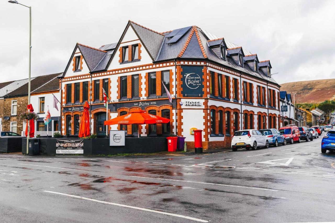 Cardiff Arms Bistro & Hotel Treorky エクステリア 写真